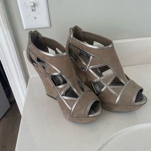 Gianni Bini wedges